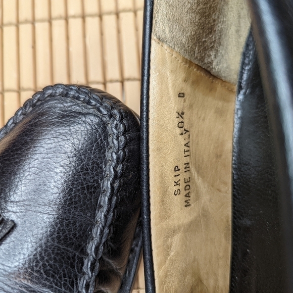 Bally Mens Leather Tassel Slip On Loafer Shoes Black leather Size 10.5D. 73.5p - Picture 10 of 11